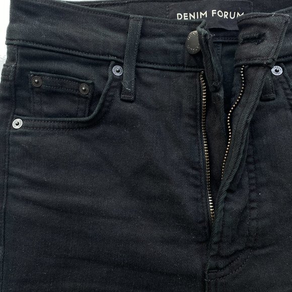 Aritzia Denim Forum Black Jean Shorts Size 24 - Picture 2 of 3